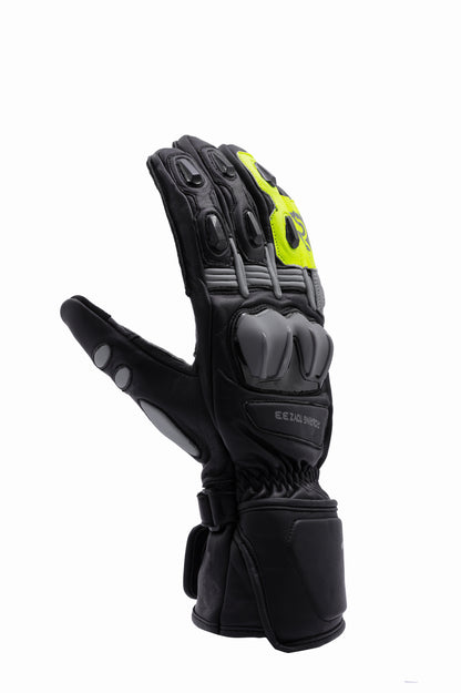 RT 33 Knight Full Gauntlet Gloves