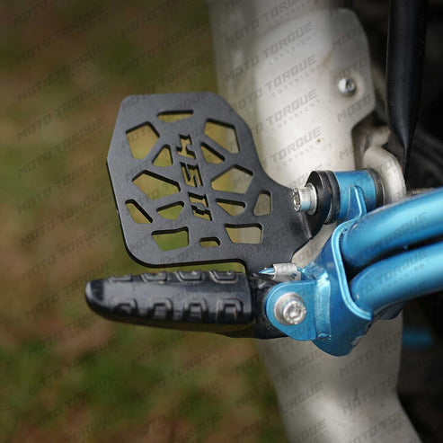 FOOTREST SET FOR GUERRILLA 450