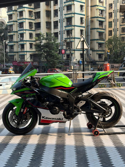 KAWASAKI ZX10R
