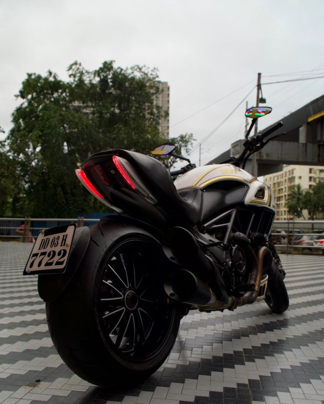 Ducati Diavel Titanium(ABS)