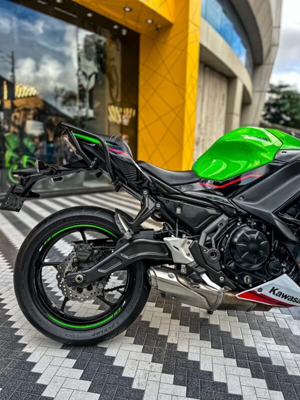 Kawasaki Ninja 650 KTRC (ABS) - Image 3