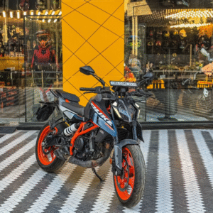 KTM DUKE 390 2024 MODEL