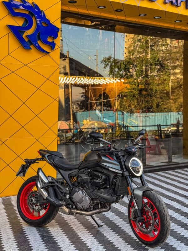 DUCATI MONSTER 2021 MODEL - Image 3