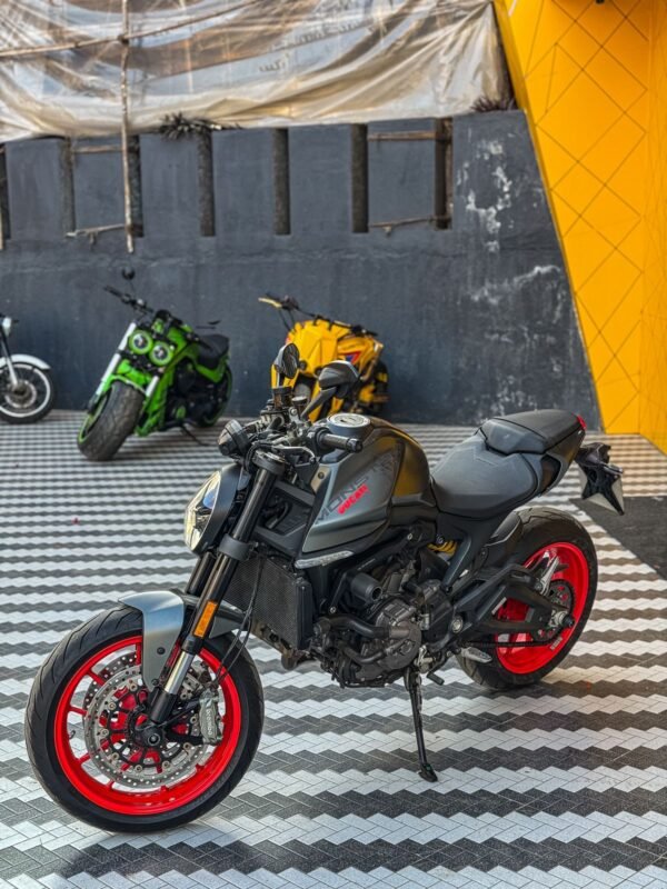 DUCATI MONSTER 2021 MODEL - Image 8