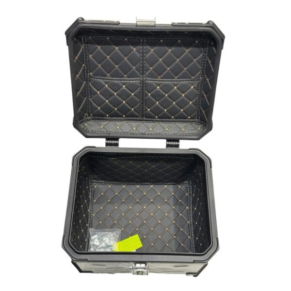 ALUMINIUM TOP BOX 45L GREY - Image 7