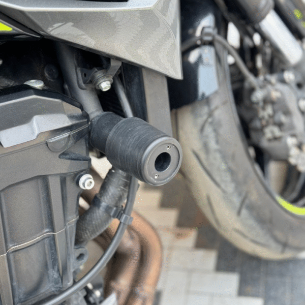 KAWASAKI Z900 - Image 11