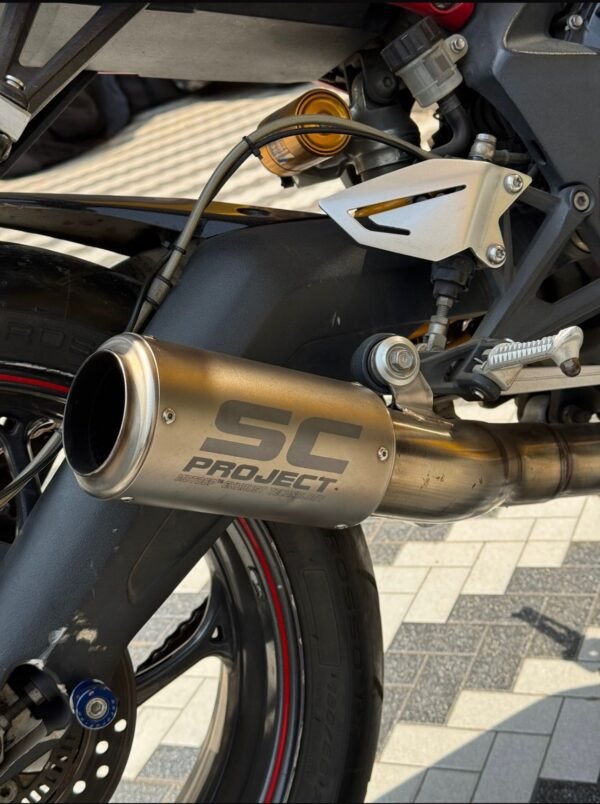 Triump Daytona 675R Race Build - Image 9